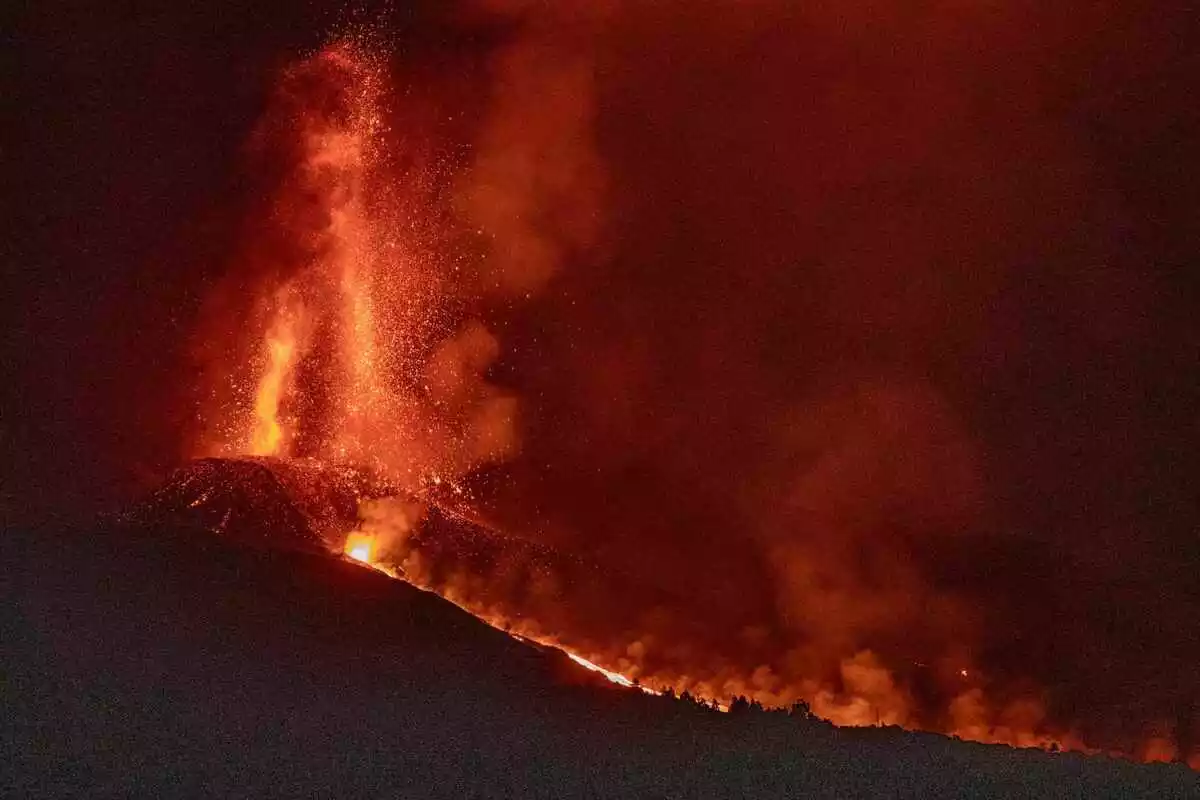 Nueva colada del volcán de La Palma
