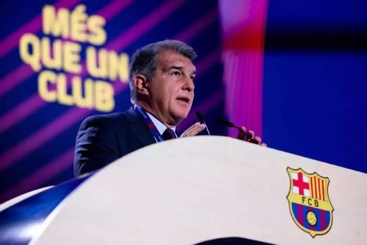 Joan Laporta durante la junta de accionistas del FC Barcelona