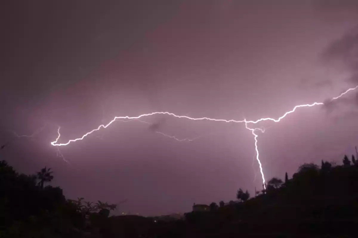 Imagen de una tormenta en Mijas, Málaga